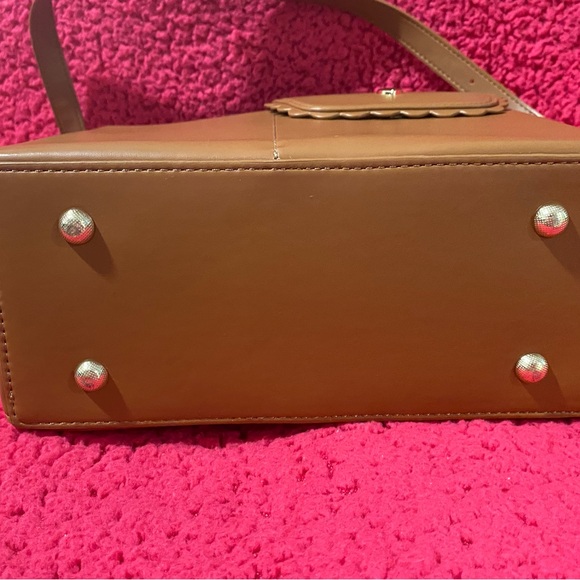 Kate Gabrielle Cupholder Purse - Picture 4 of 5